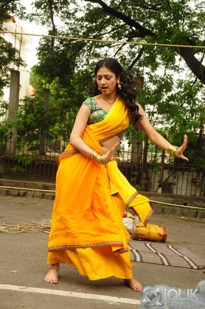 Abbai Class Ammayi Mass